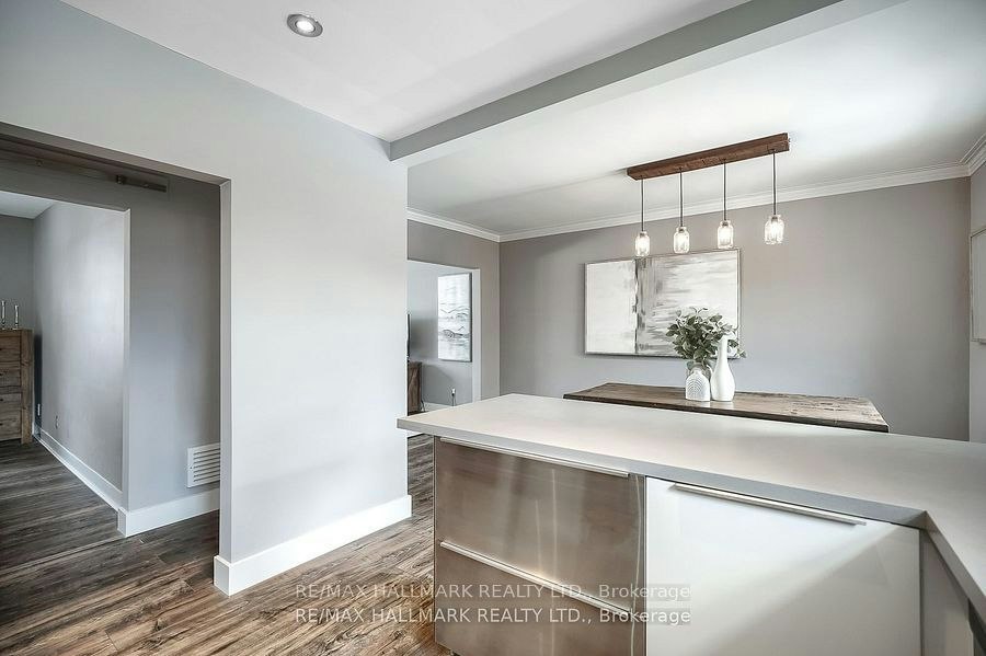 UPPER-6 Thirty First Street, Toronto, ON, M8W 3E8 - 12