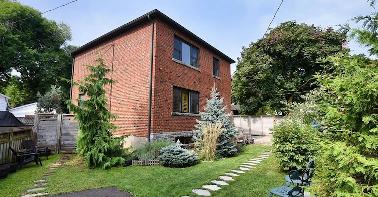 UPPER-6 Thirty First Street, Toronto, ON, M8W 3E8 - 24