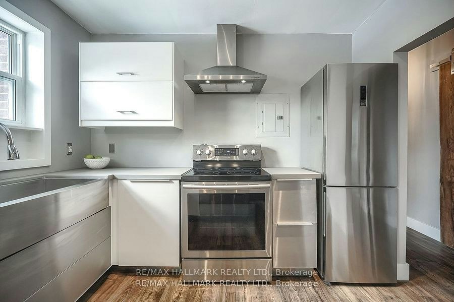 UPPER-6 Thirty First Street, Toronto, ON, M8W 3E8 - 15