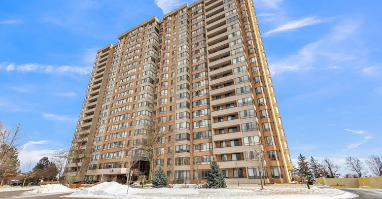 1107-100 County Court Boulevard, Brampton, ON, L6W 3X1 - 2
