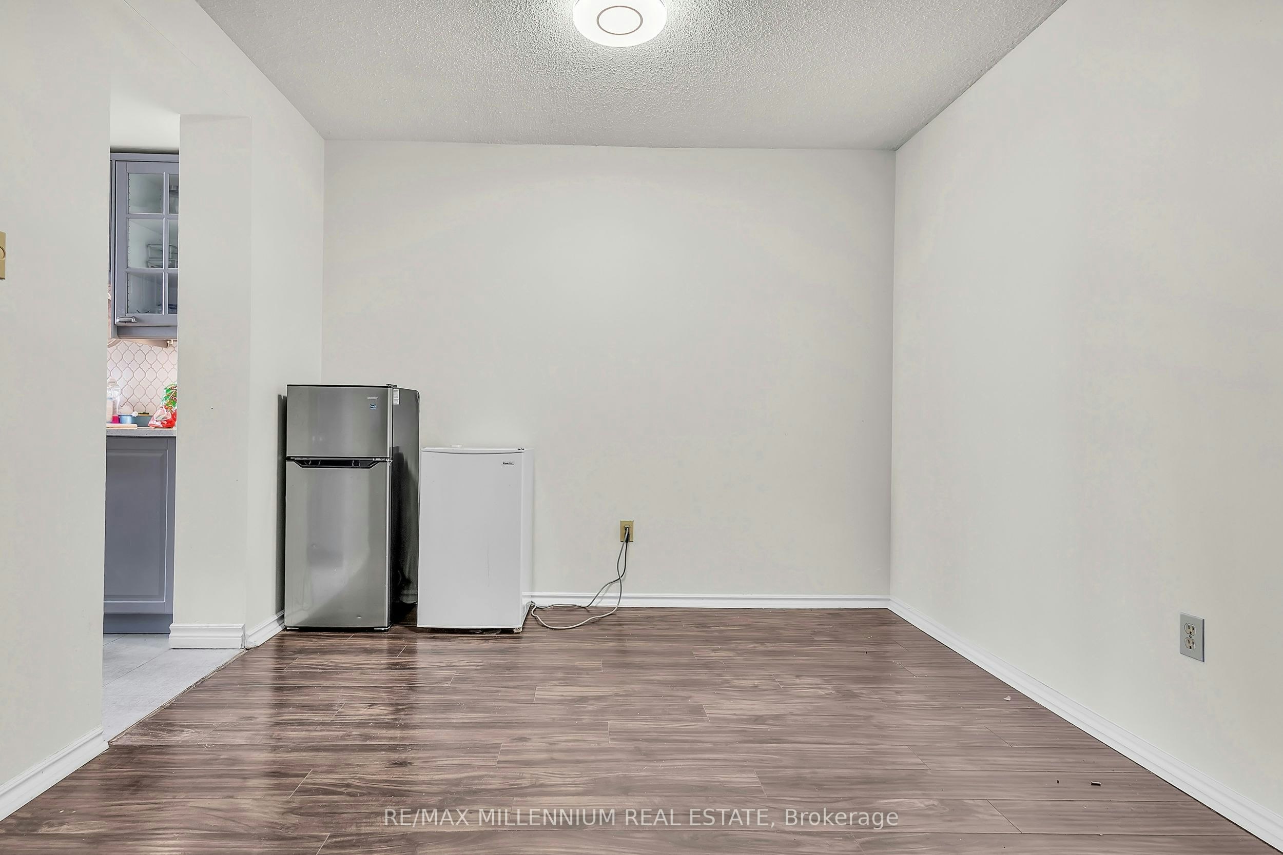 1107-100 County Court Boulevard, Brampton, ON, L6W 3X1 - 11