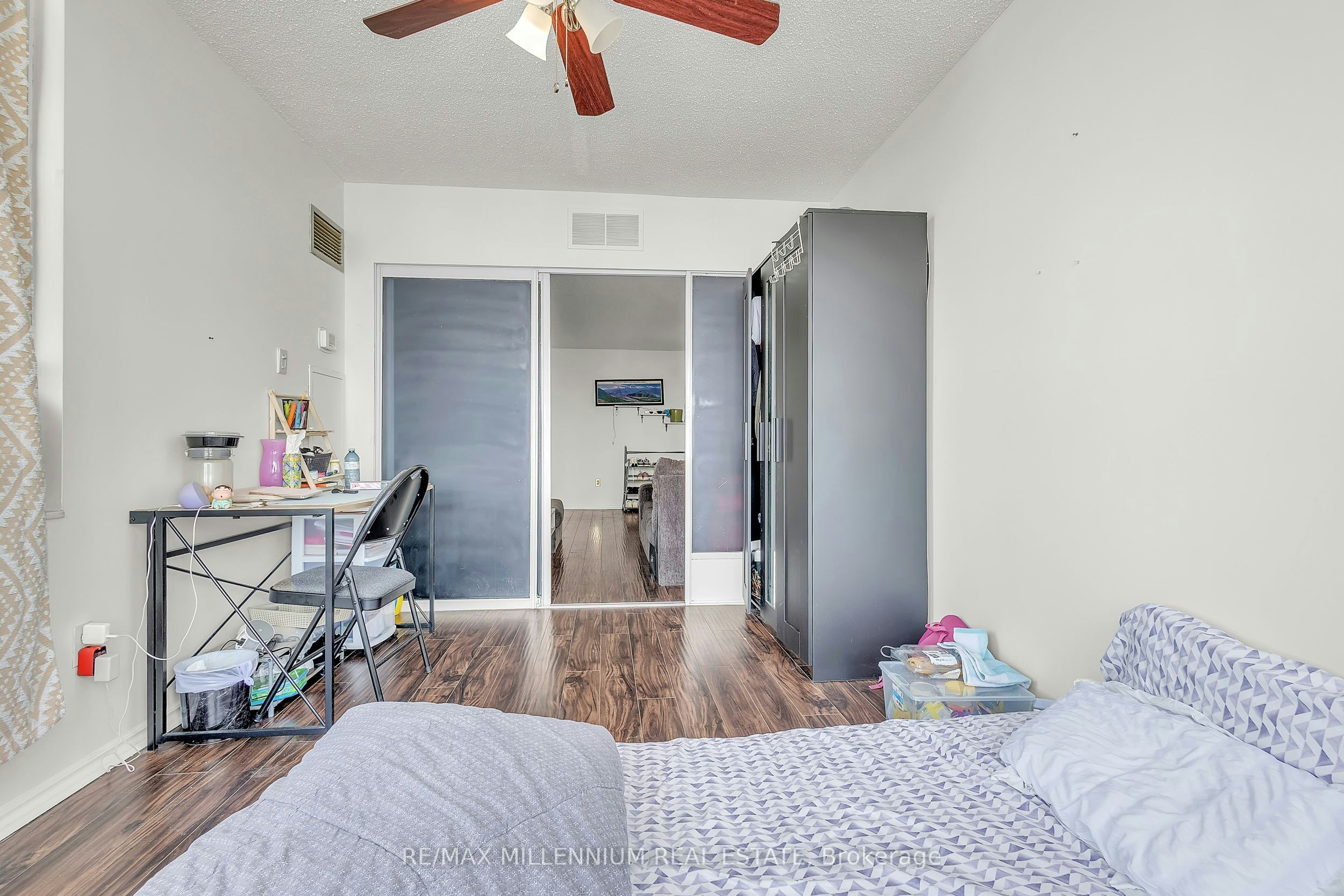 1107-100 County Court Boulevard, Brampton, ON, L6W 3X1 - 16