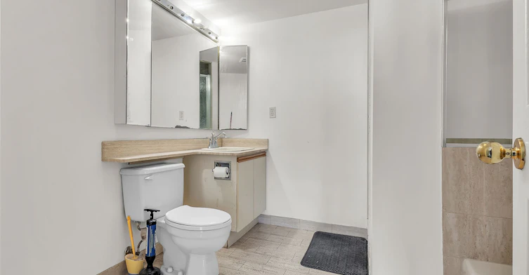 1107-100 County Court Boulevard, Brampton, ON, L6W 3X1 - 18