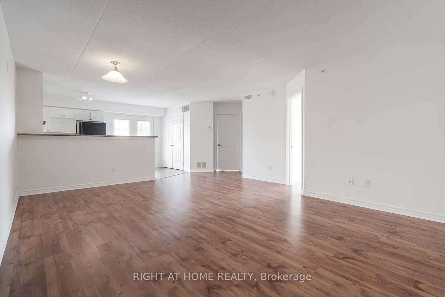 302-1471 Maple Avenue, Milton, ON, L9T 0B4 - 6