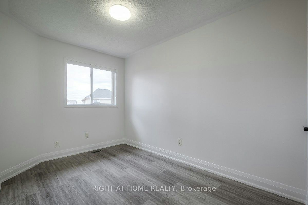 7401 Village Walk, Mississauga, ON, L5W 1X6 - 27