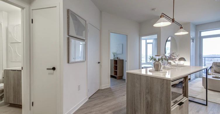 1206-2495 Eglinton Avenue W, Mississauga, ON, L5M 2T2 - 5