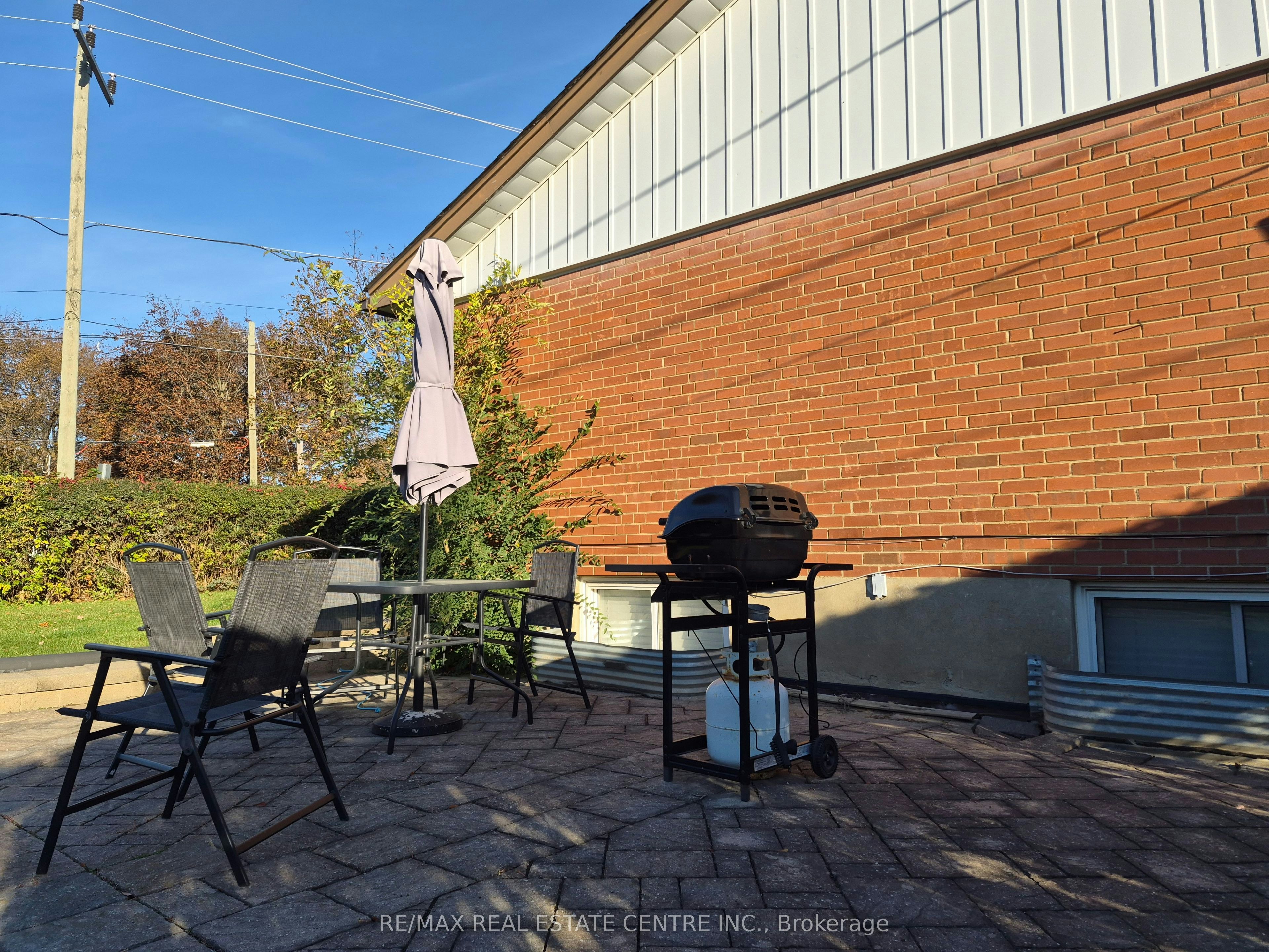 7 Rexway Drive, Halton Hills, ON, L7G 1P9 - 11