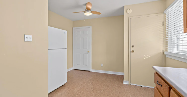 7 Rexway Drive, Halton Hills, ON, L7G 1P9 - 6