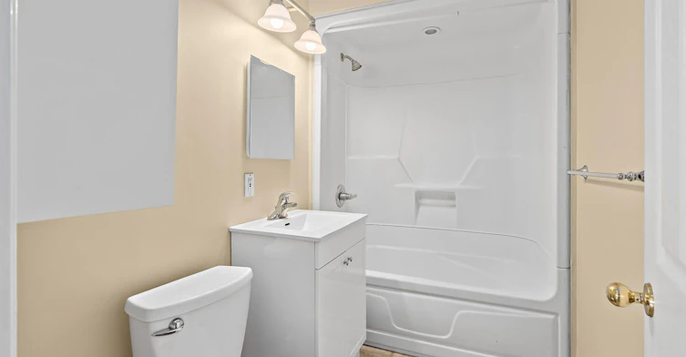 7 Rexway Drive, Halton Hills, ON, L7G 1P9 - 9
