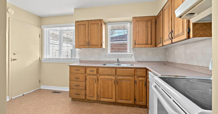 7 Rexway Drive, Halton Hills, ON, L7G 1P9 - 4