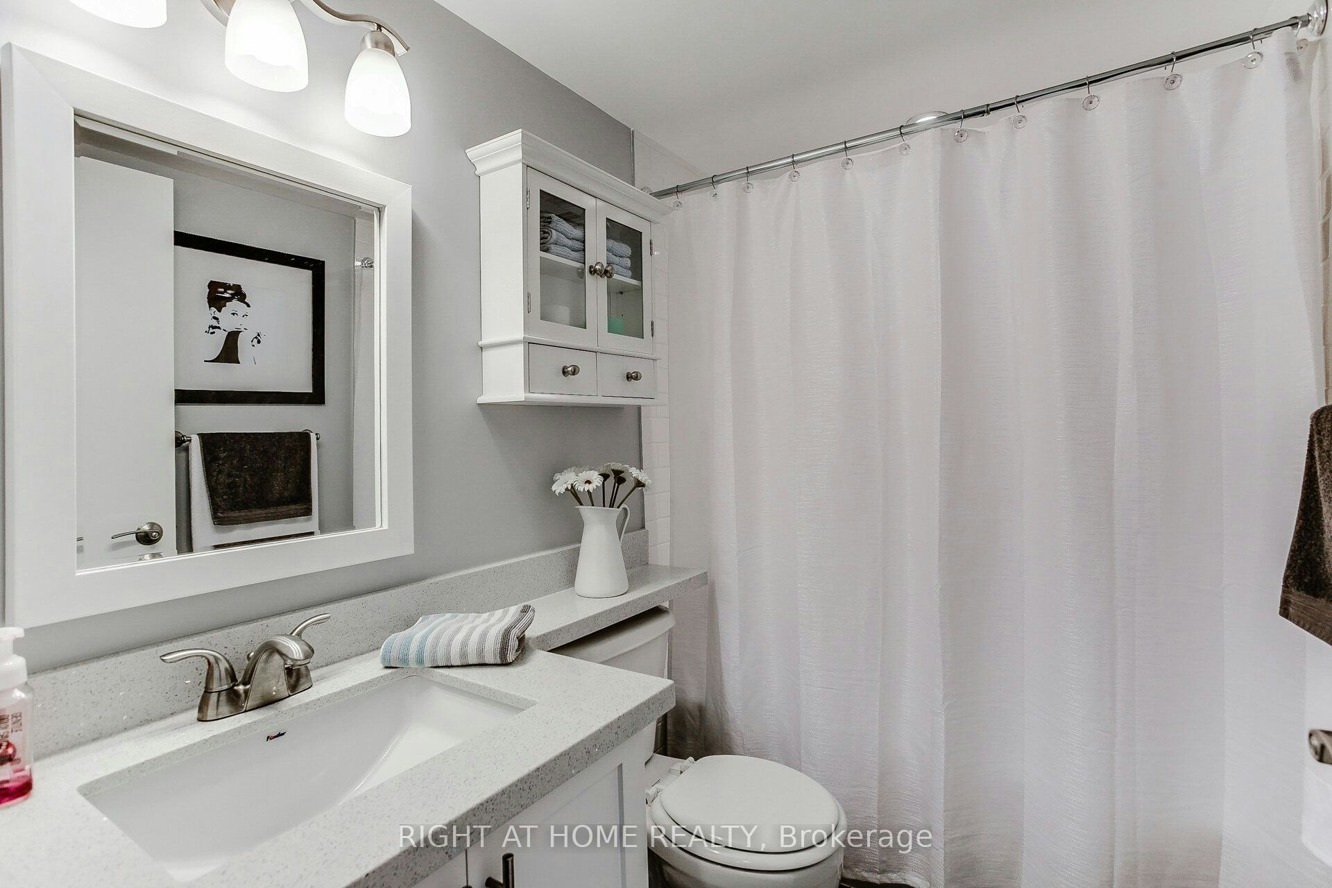 426-300 Manitoba Street, Toronto, ON, M8Y 4G6 - 17