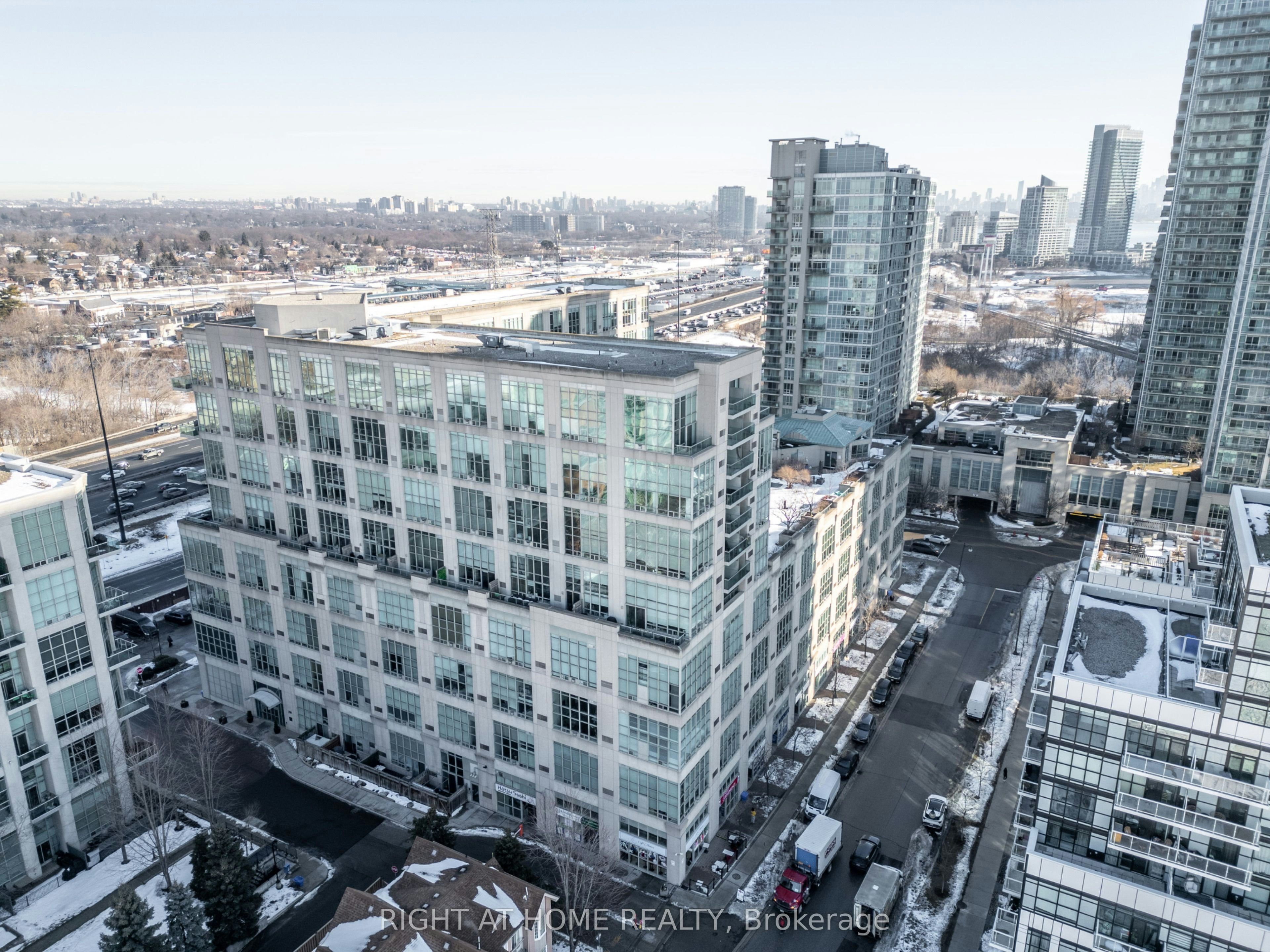 426-300 Manitoba Street, Toronto, ON, M8Y 4G6 - 43
