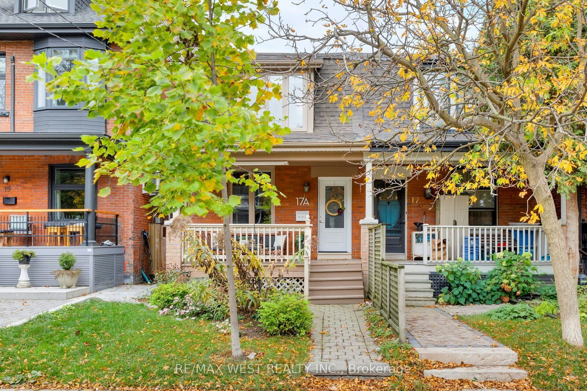 17A Cowan Avenue, Toronto, ON, M6K 2N1