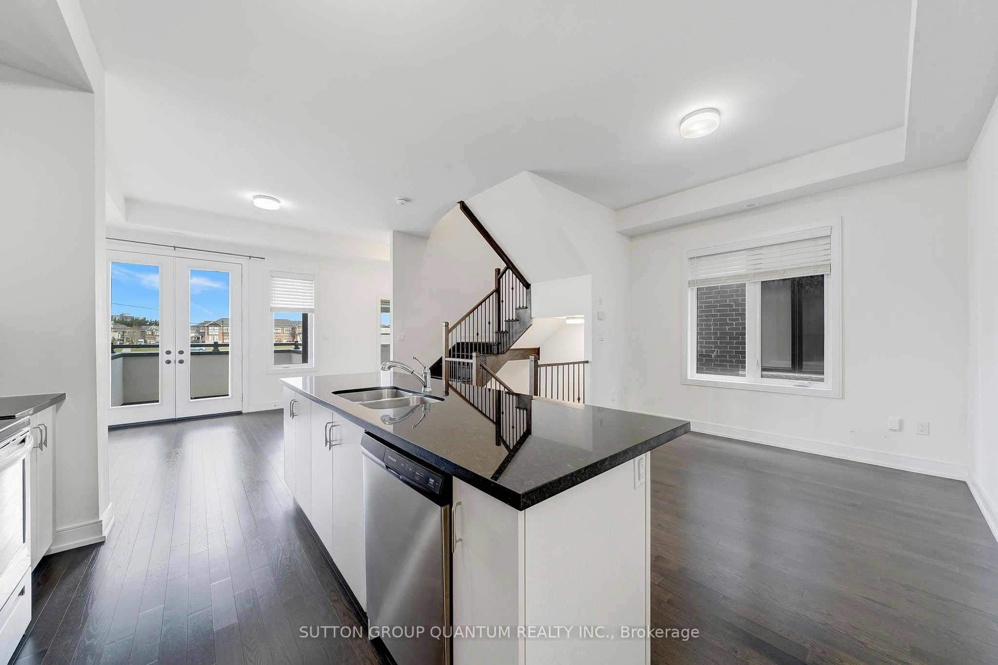 1401 Clarriage Court, Milton, ON, L9E 1L6 - 7