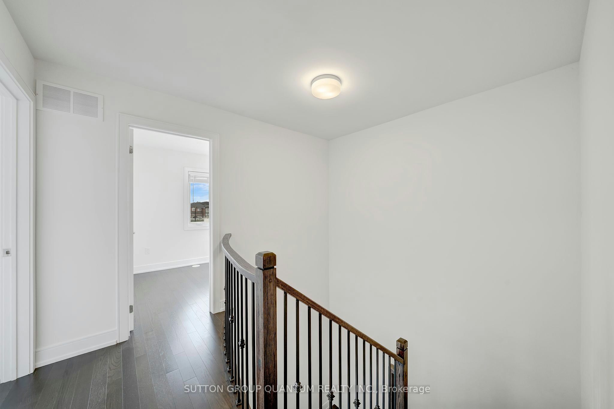 1401 Clarriage Court, Milton, ON, L9E 1L6 - 16