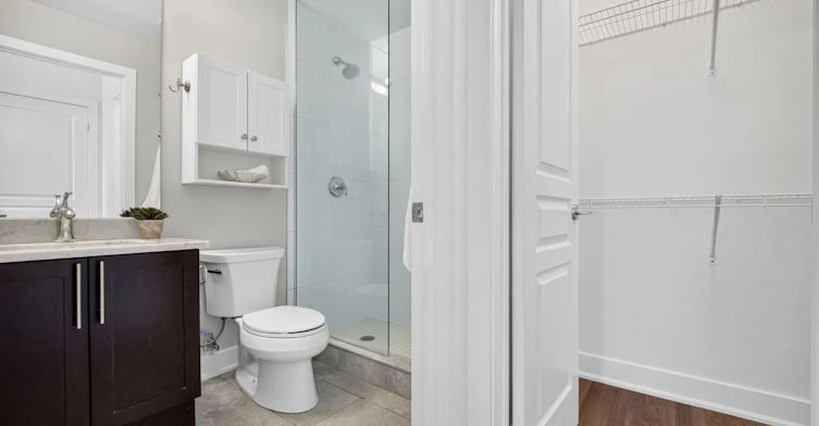 214-128 Garden Drive, Oakville, ON, L6K 0H7 - 14