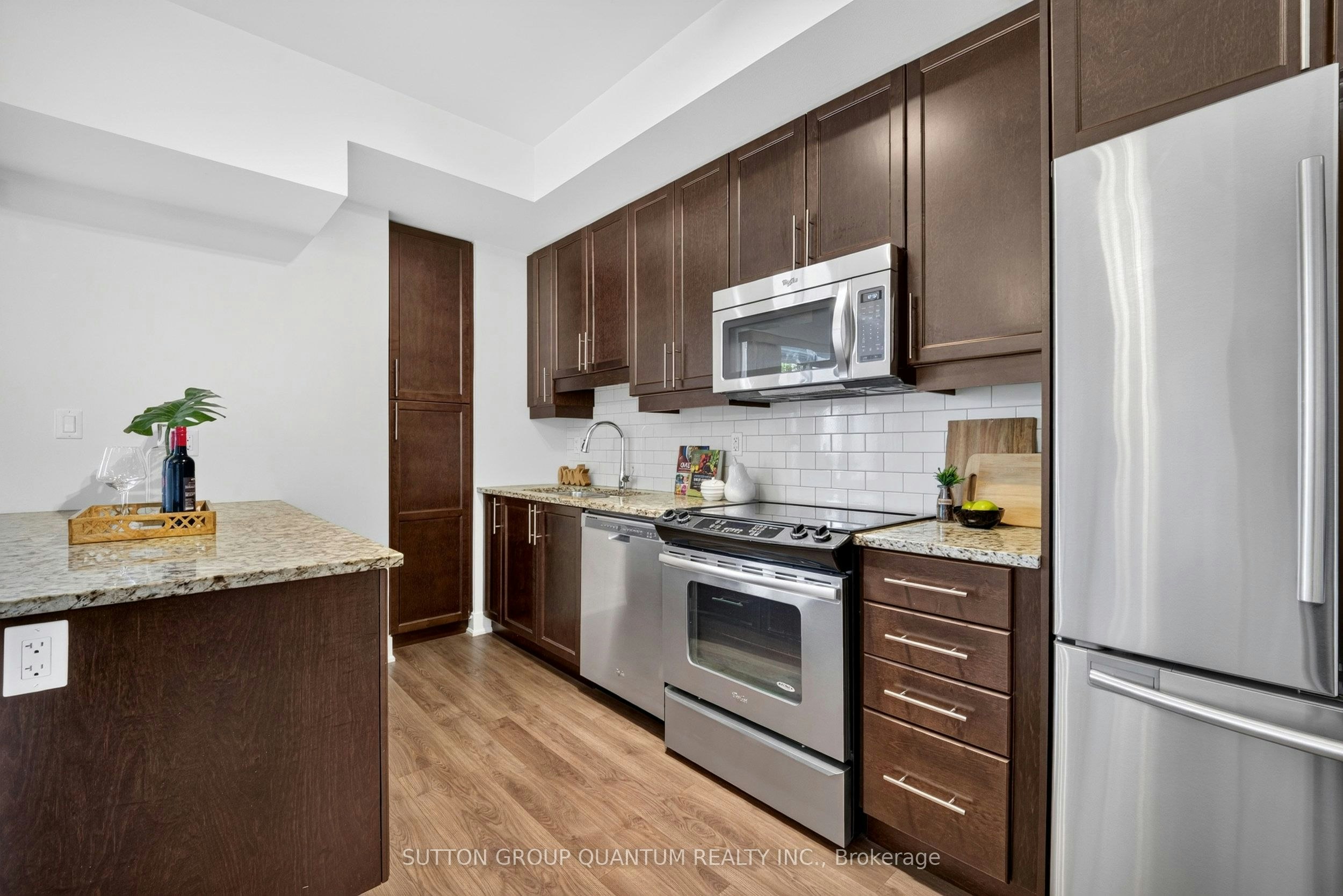 214-128 Garden Drive, Oakville, ON, L6K 0H7 - 11