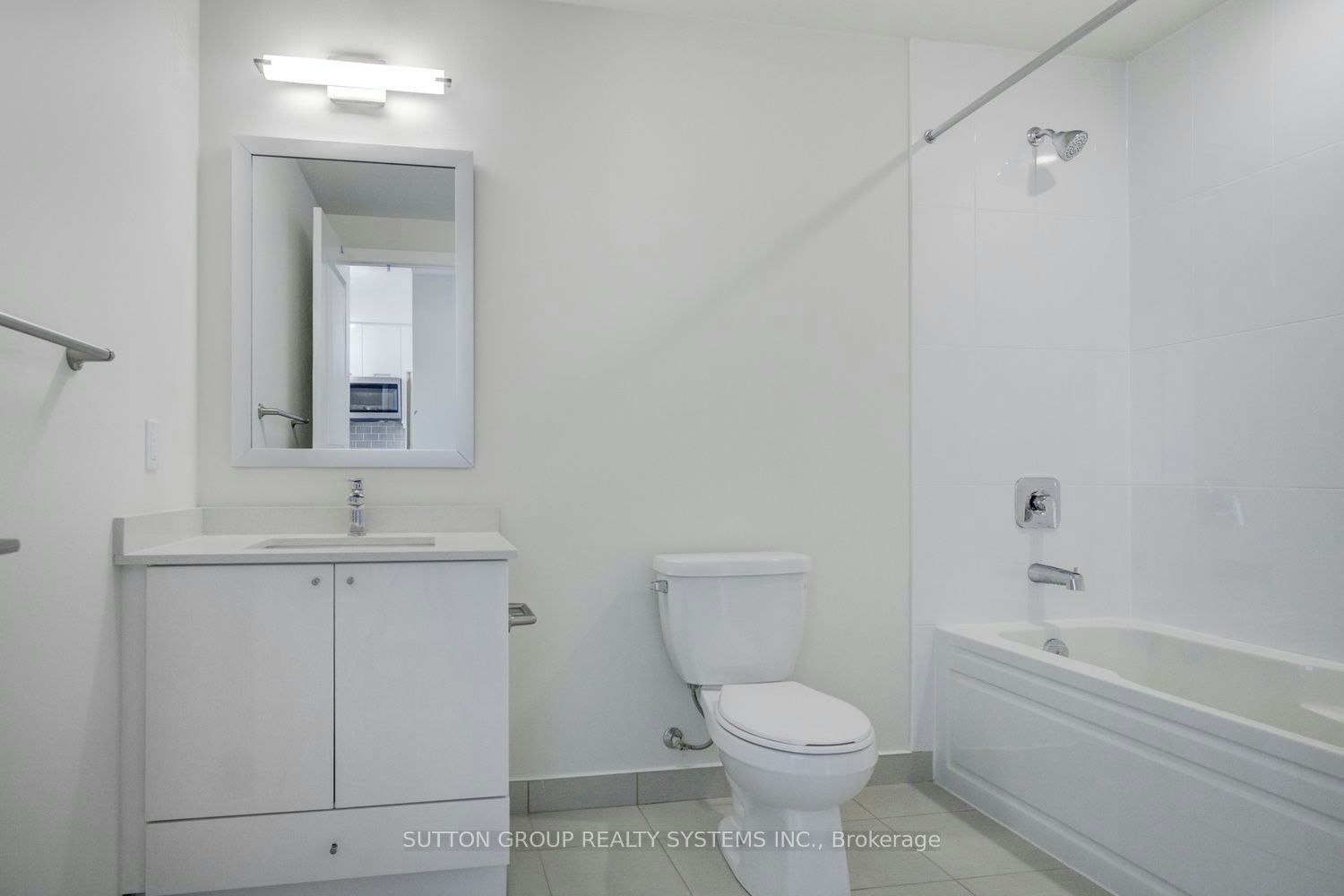 906-65 Watergarden Drive, Mississauga, ON, L5R 0G9 - 12
