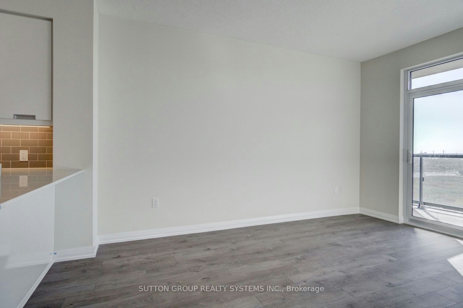 906-65 Watergarden Drive, Mississauga, ON, L5R 0G9 - 21