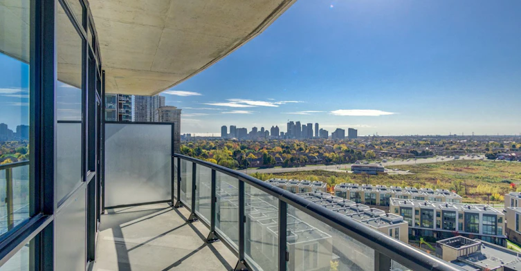 906-65 Watergarden Drive, Mississauga, ON, L5R 0G9 - 3