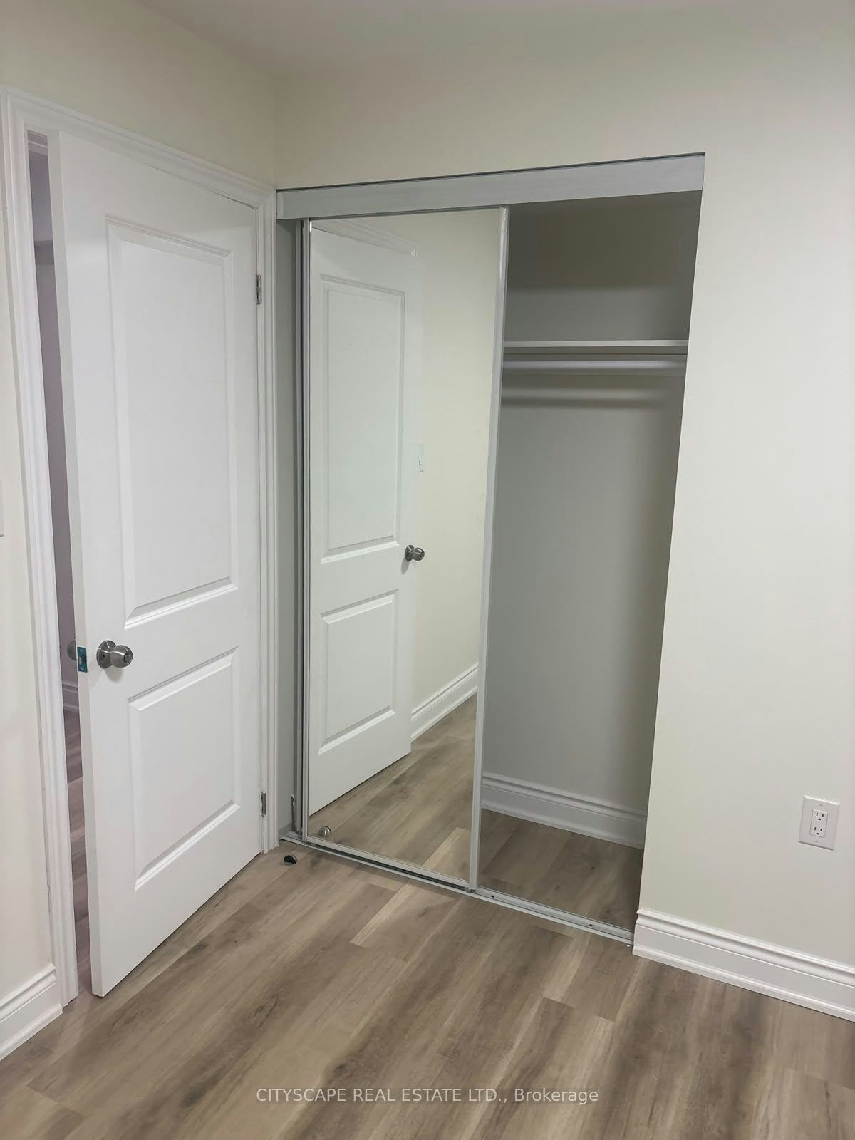 Bsmt-103 Bronson Terrace, Milton, ON, L9E 1G9 - 6