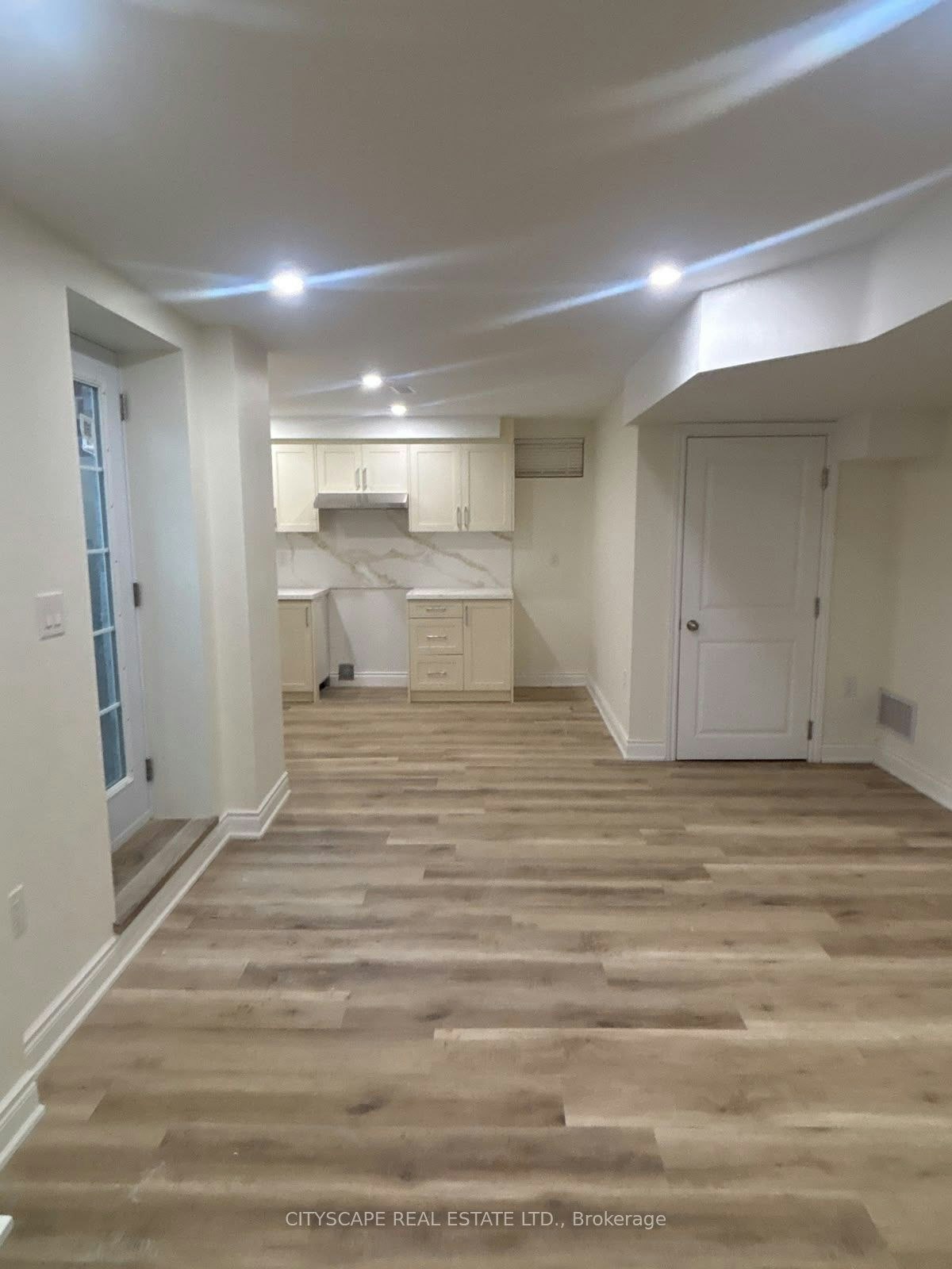 Bsmt-103 Bronson Terrace, Milton, ON, L9E 1G9 - 3