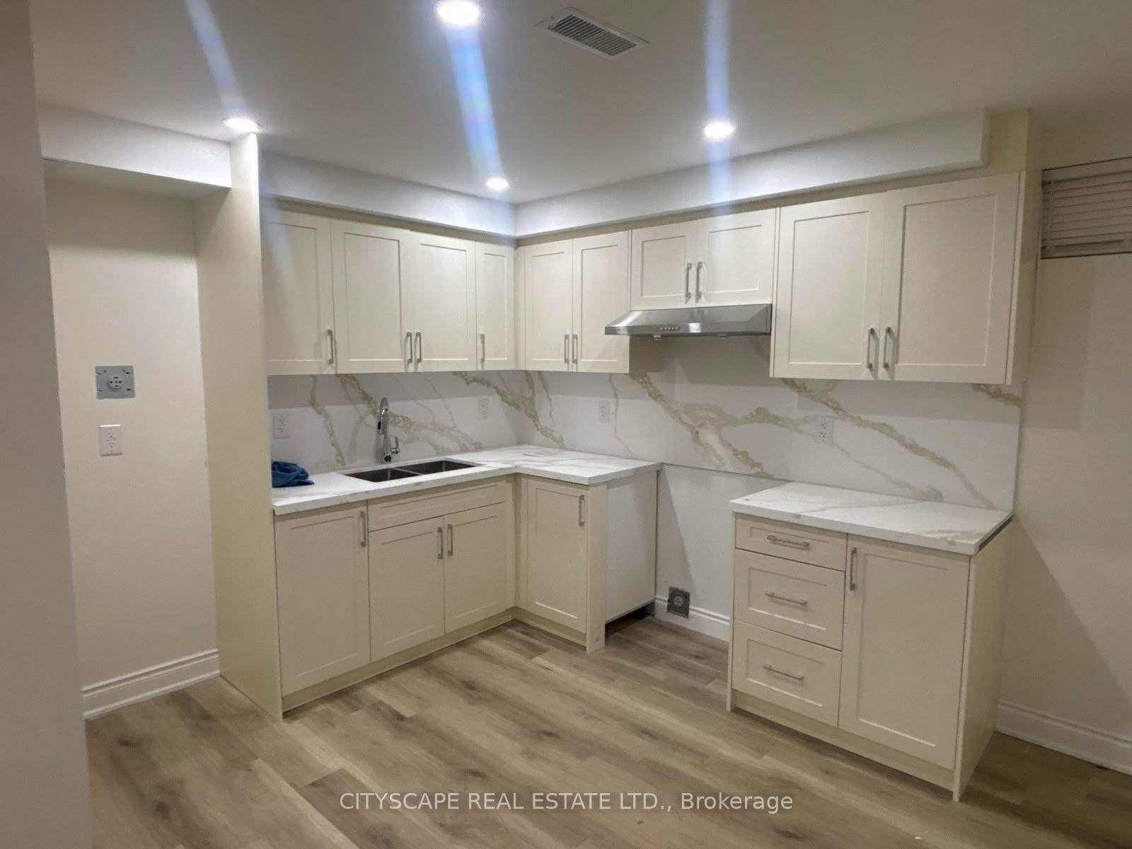 Bsmt-103 Bronson Terrace, Milton, ON, L9E 1G9 - 5