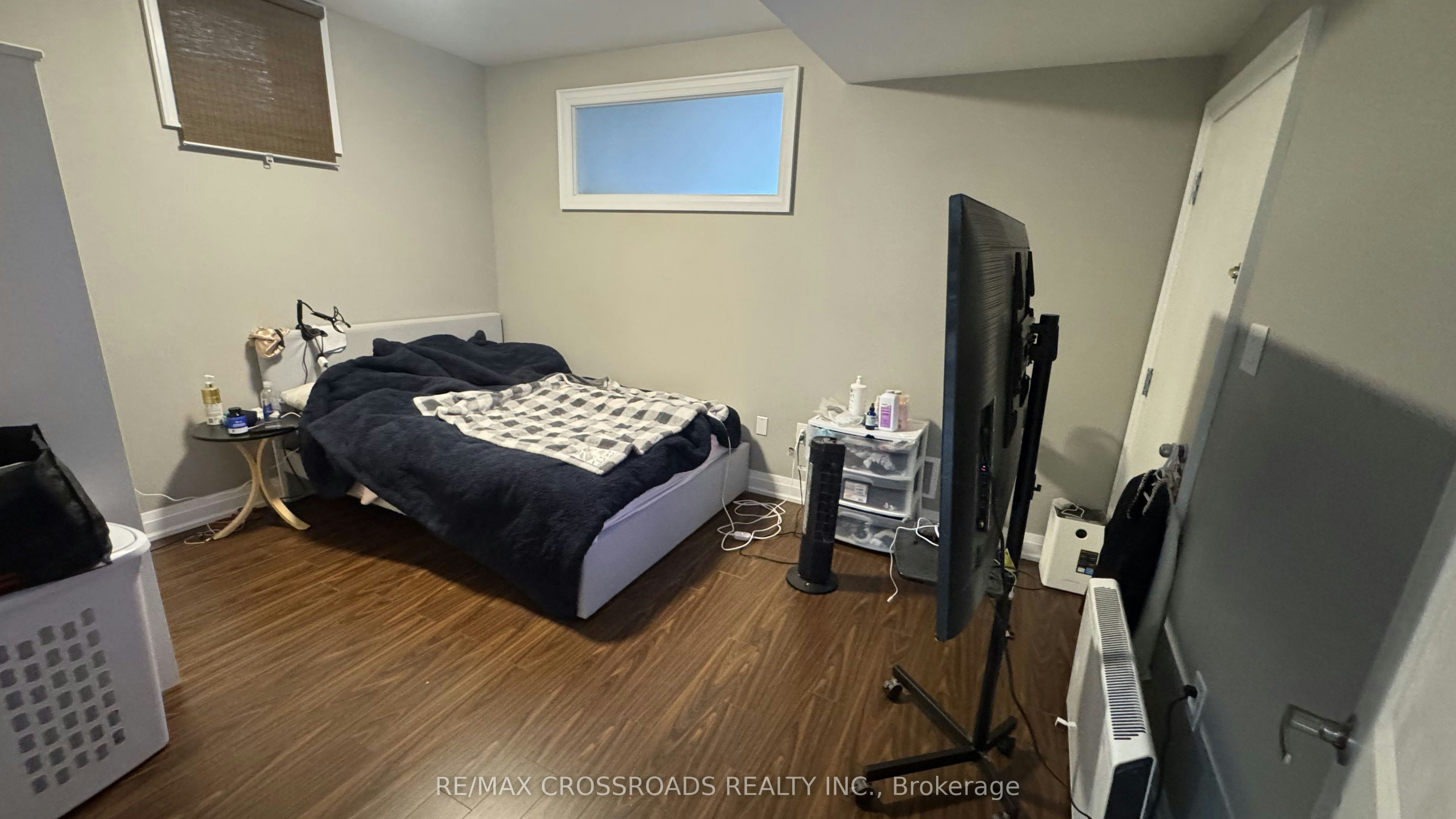 43 Waniska Avenue, Toronto, ON, M8Y 1R1 - 10