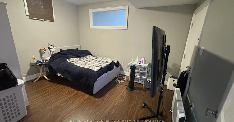 43 Waniska Avenue, Toronto, ON, M8Y 1R1 - 10