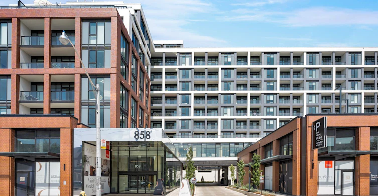 PH37-858 Dupont Street, Toronto, ON, M6G 0C1