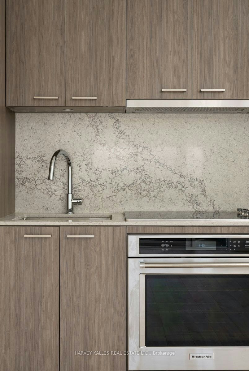 PH37-858 Dupont Street, Toronto, ON, M6G 0C1 - 13