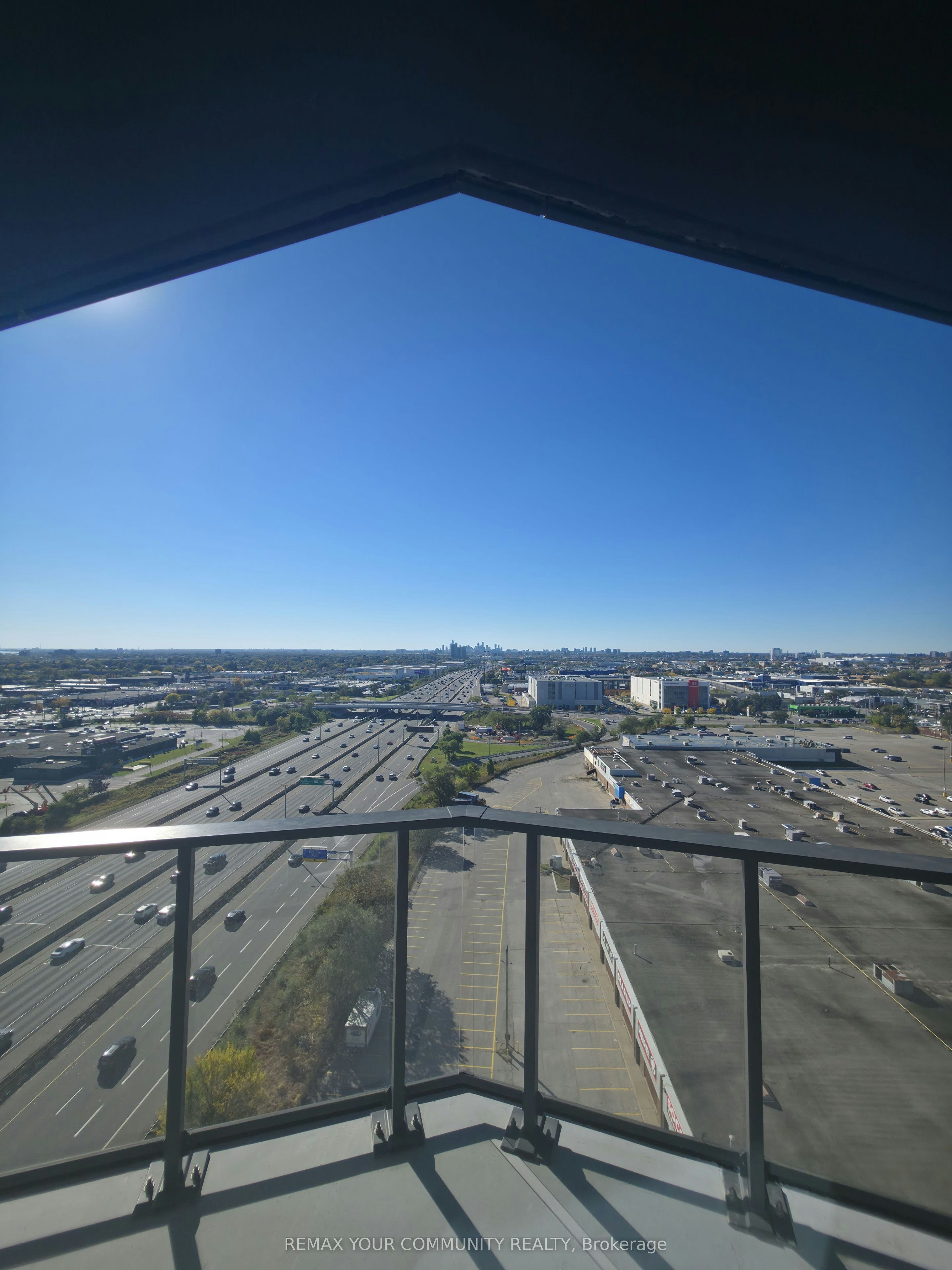 1510-36 Zorra Street, Toronto, ON, M8Z 4Z7 - 9