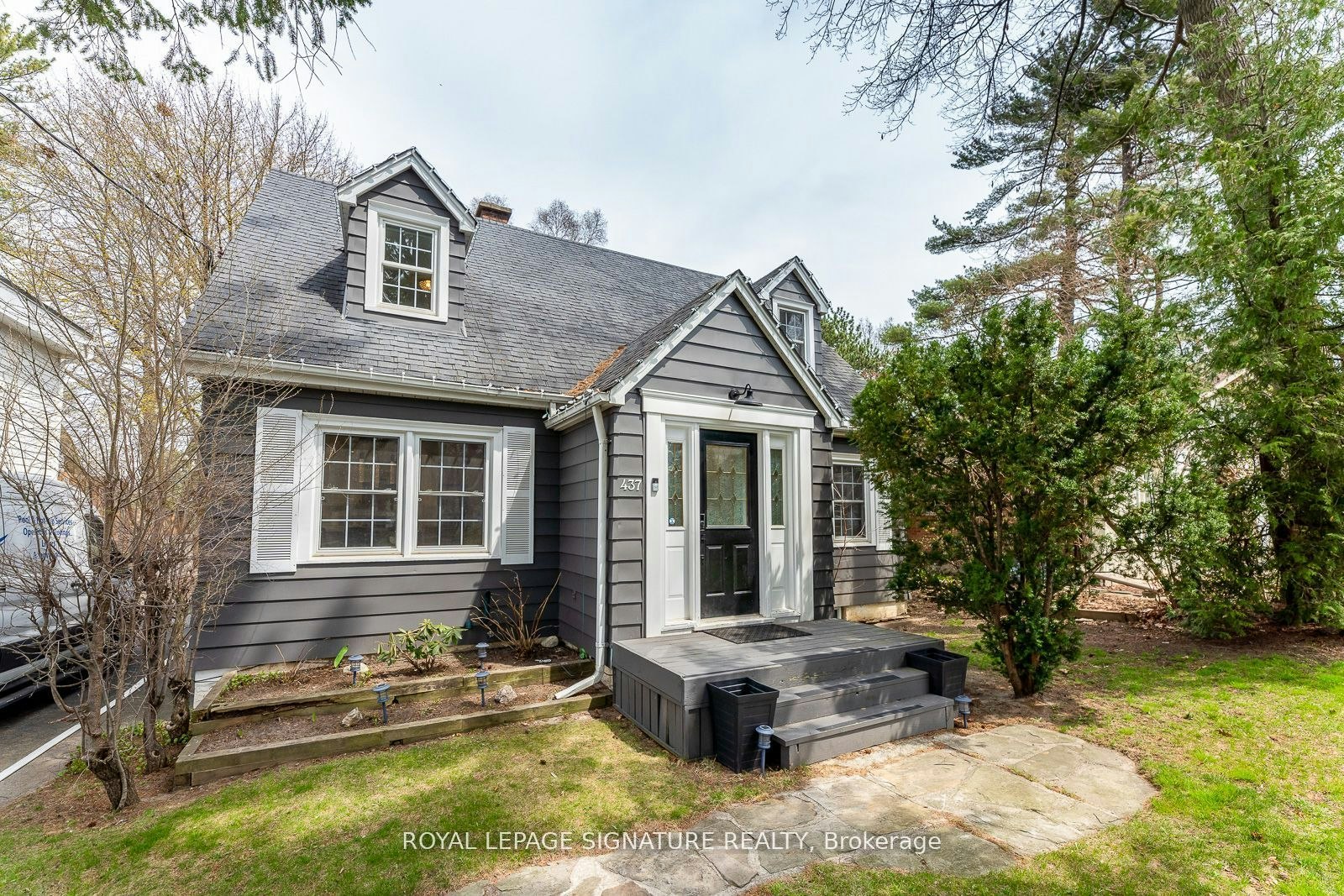 437 Watson Avenue, Oakville, ON, L6J 3W1 - 2