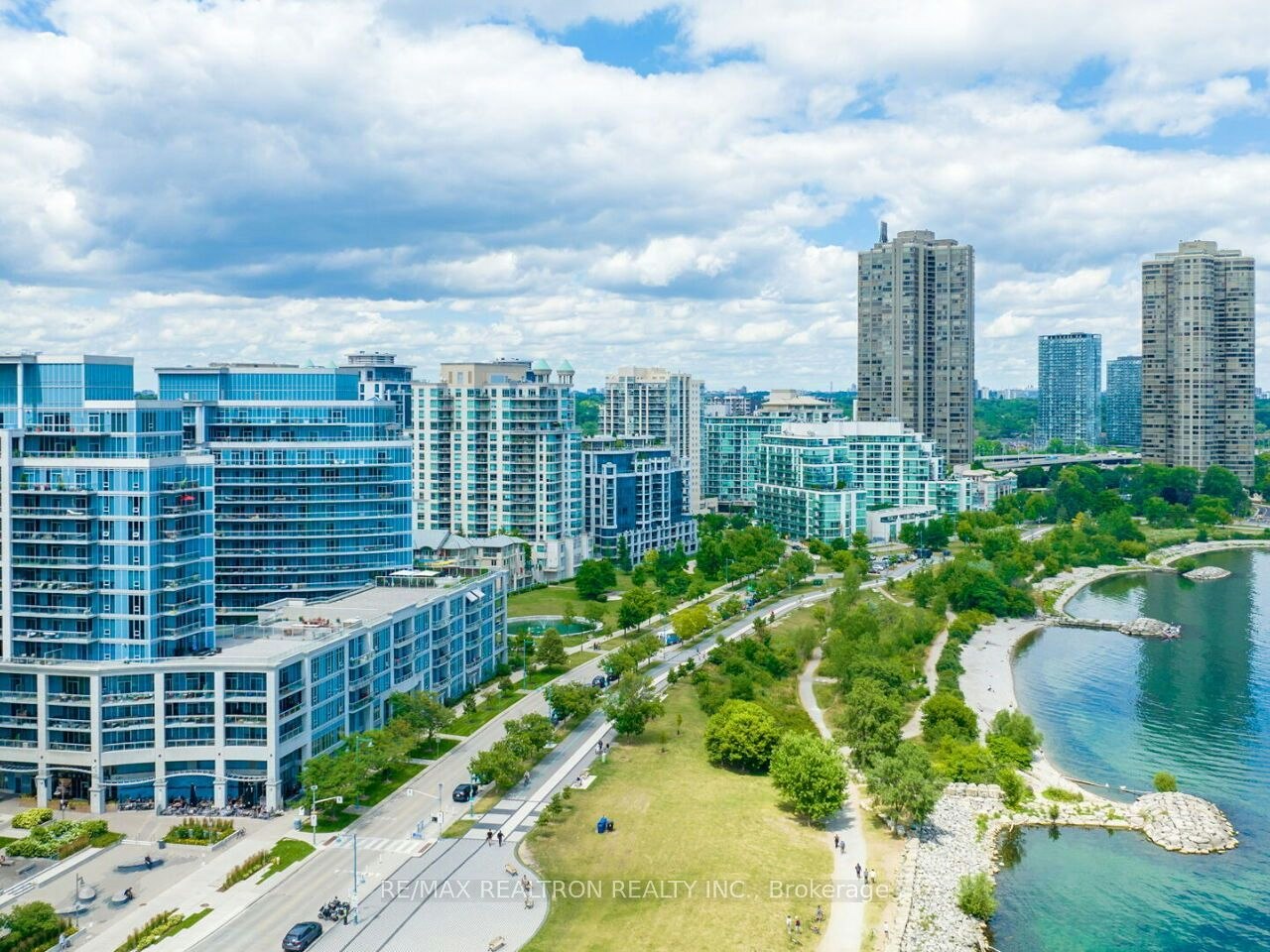 210-58 Marine Parade Drive, Toronto, ON, M8V 4G1 - 4