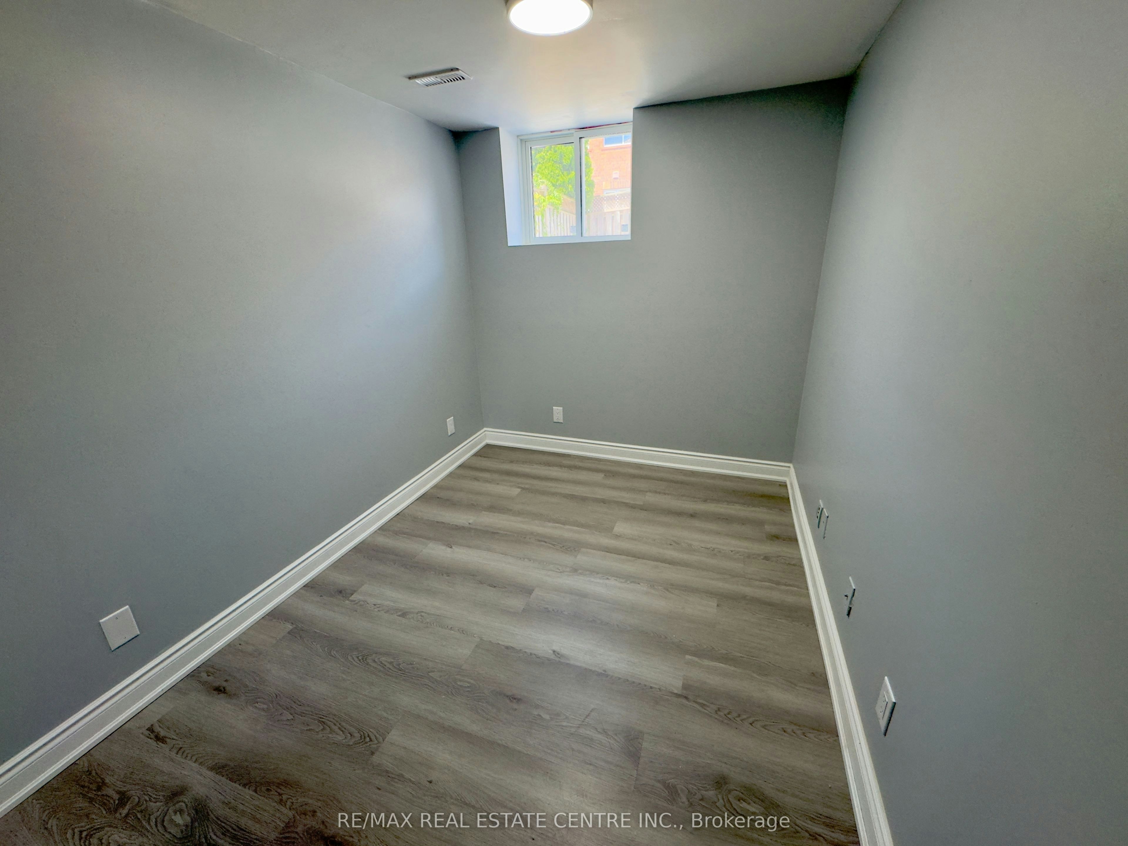 Bsmt.-5983 Sidmouth Street, Mississauga, ON, L5V 2Z5 - 15