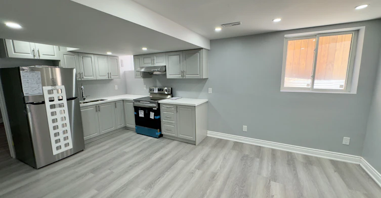 Bsmt.-5983 Sidmouth Street, Mississauga, ON, L5V 2Z5 - 4