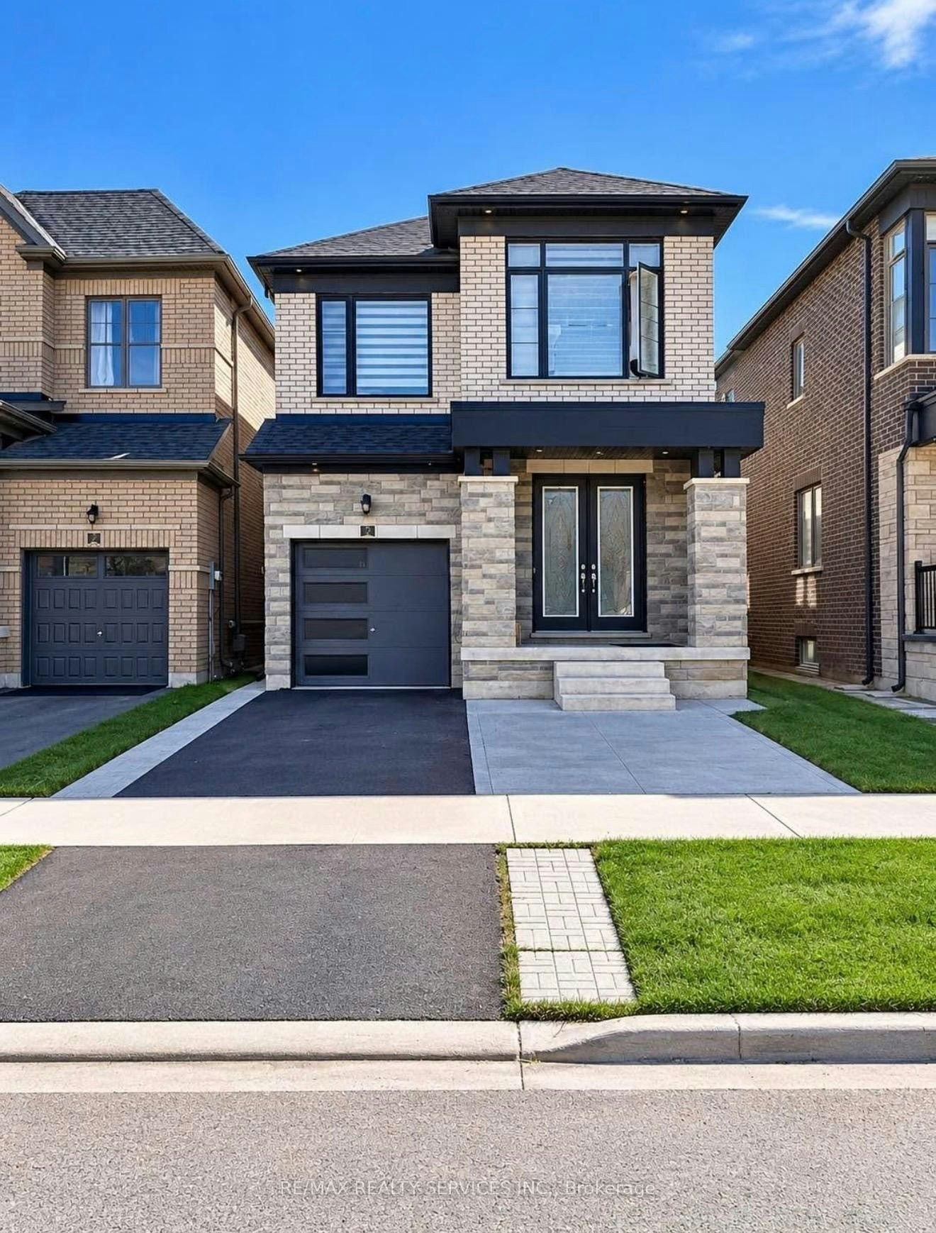 5 Pattulo Drive, Caledon, ON, L7C 4L1