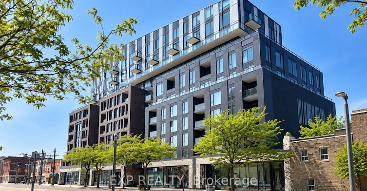305-1808 St Clair Avenue W, Toronto, ON, M6N 0C1