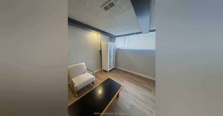 B1-35 Lilywood Road, Toronto, ON, M6B 1V6 - 4