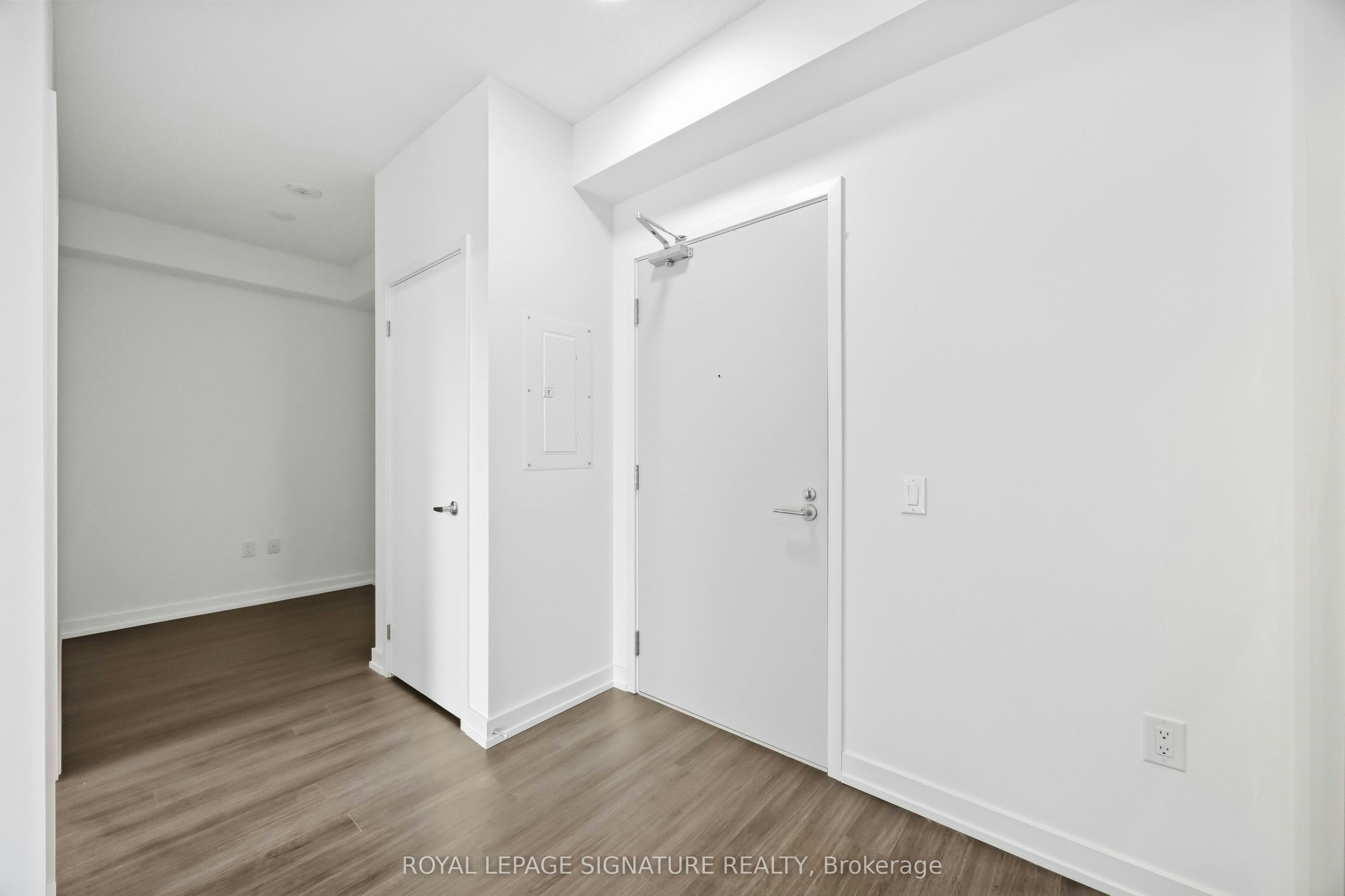 2216-4010 Eglinton Avenue W, Toronto, ON, M9A 0G5 - 10