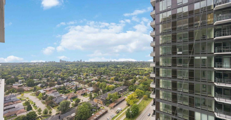 2216-4010 Eglinton Avenue W, Toronto, ON, M9A 0G5 - 23