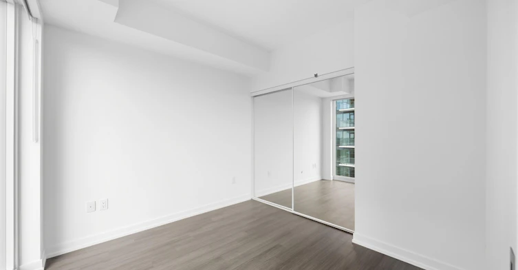 2216-4010 Eglinton Avenue W, Toronto, ON, M9A 0G5 - 14