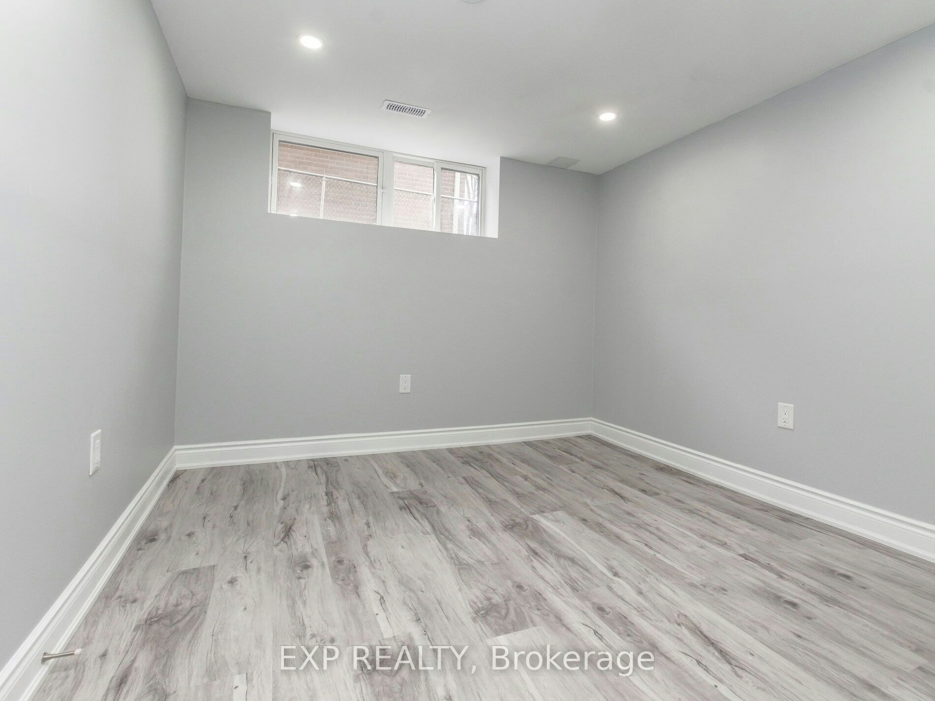 Basement Apartment-91 Corby Crescent, Brampton, ON, L6Y 1H3 - 6