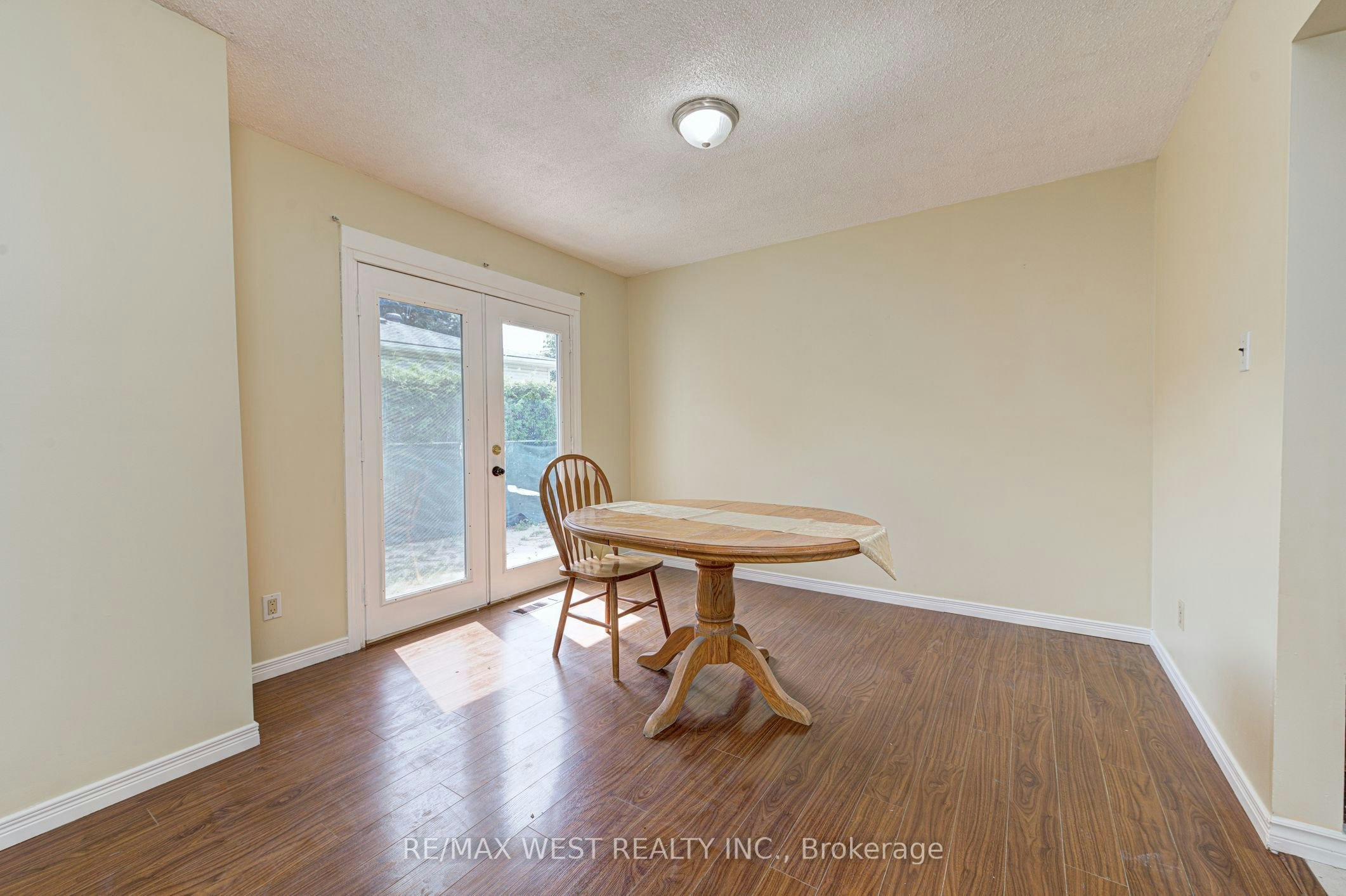 Upper Lvl-18 Glenforest Road, Brampton, ON, L6S 1K6 - 10