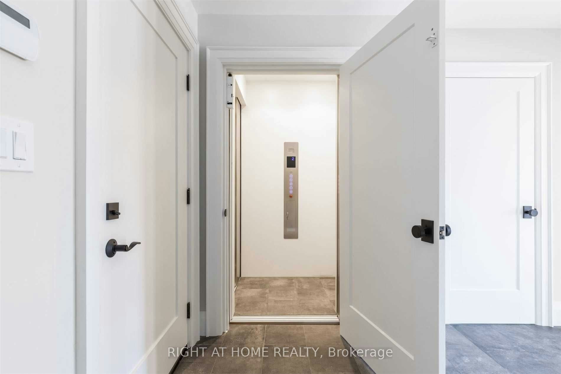 79 Wilson Street E, Oakville, ON, L6K 3G4 - 4