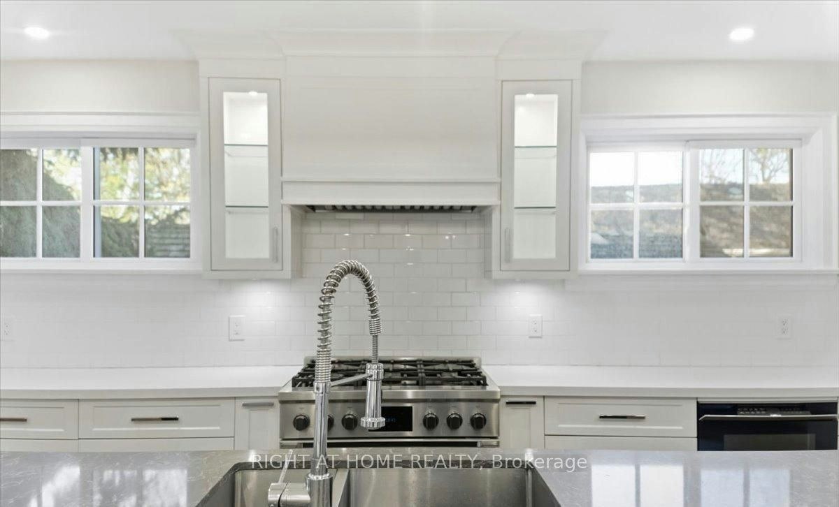 79 Wilson Street E, Oakville, ON, L6K 3G4 - 13