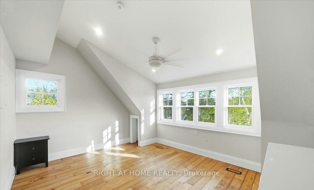 79 Wilson Street E, Oakville, ON, L6K 3G4 - 29
