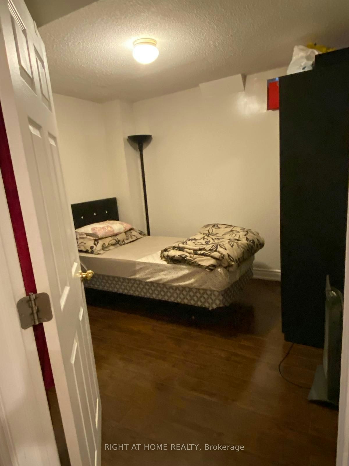 Bsmt-5967 Leeside Crescent, Mississauga, ON, L5M 5L9 - 7