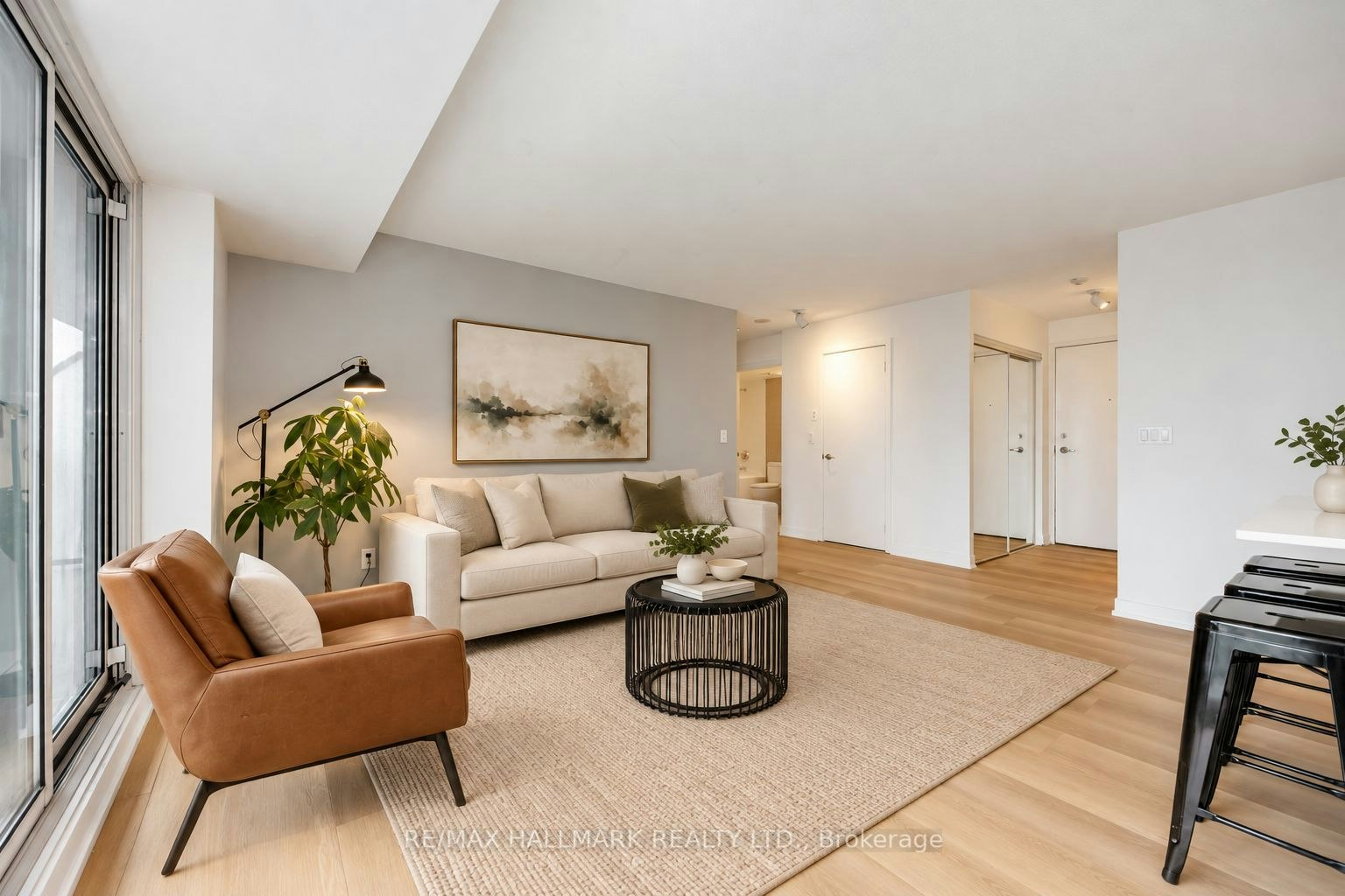 901-155 Legion Road N, Toronto, ON, M8Y 0A7 - 3