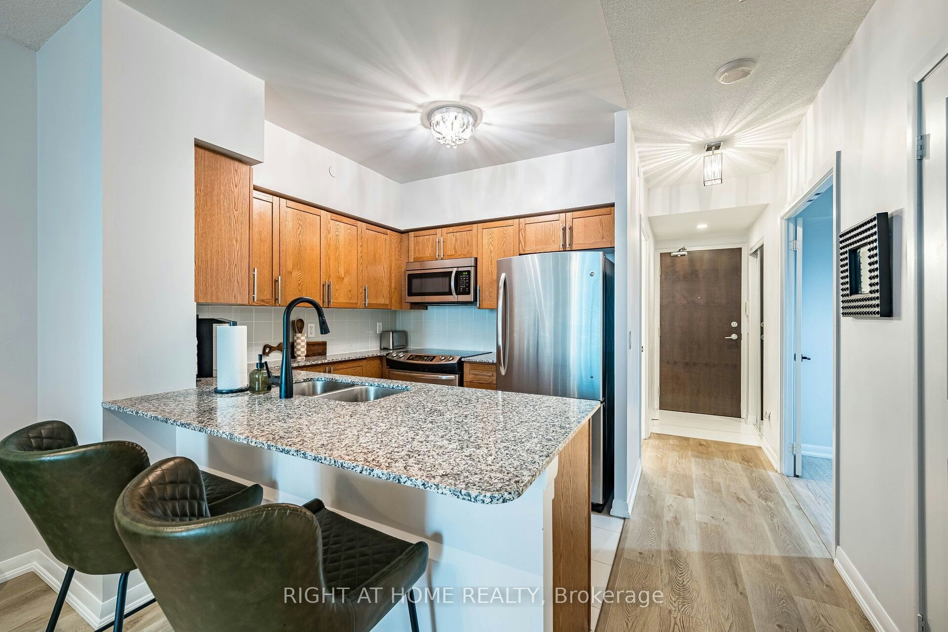 1211-205 Sherway Gardens Road, Toronto, ON, M9C 0A5 - 13